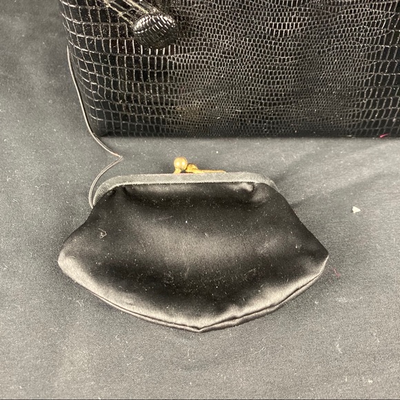 Joseph Magnin lizard embossed handbag - Picture 11 of 12